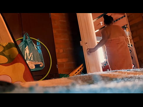 ❤️ Mäi Monni follegt mir an d'Dusch, hie féckt mech wärend ech duschen. ❌ Häre Porno bei eis lb.chancel.top ❌